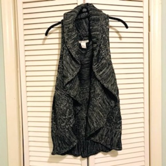 Sleeveless Cardigan - Picture 1 of 5